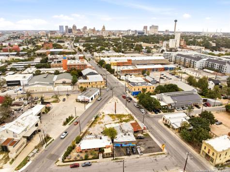 1501 S Flores Street San Antonio TX 78204
