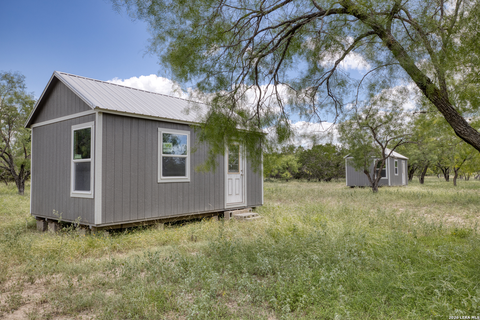 00 Cr 393 Camp Wood TX 78833