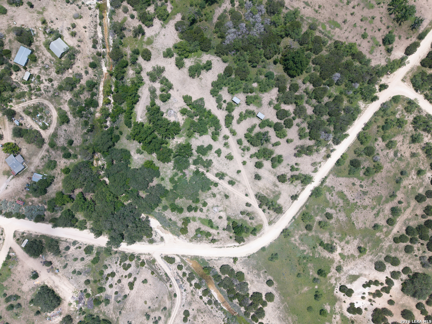 00 Cr 393 Camp Wood TX 78833