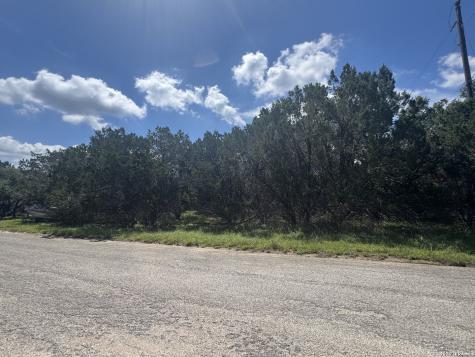 300 Dorothy Canyon Lake TX 78133