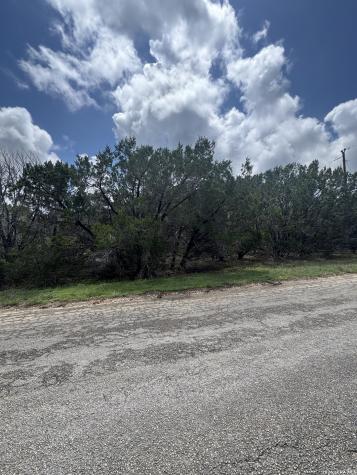 300 Dorothy Canyon Lake TX 78133