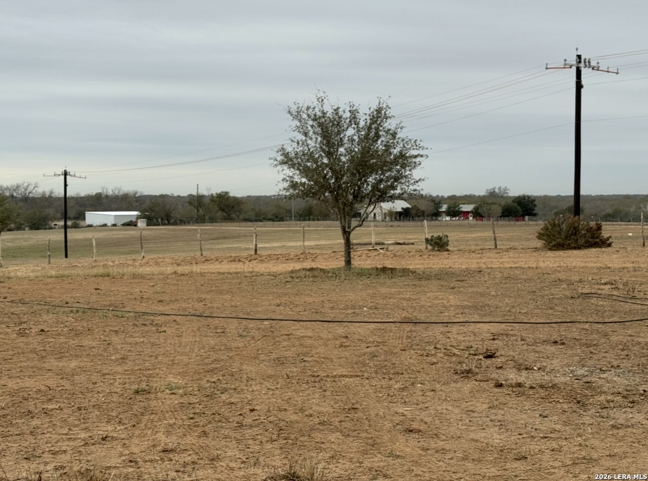 C.r 220 County Road 220 Floresville TX 78114