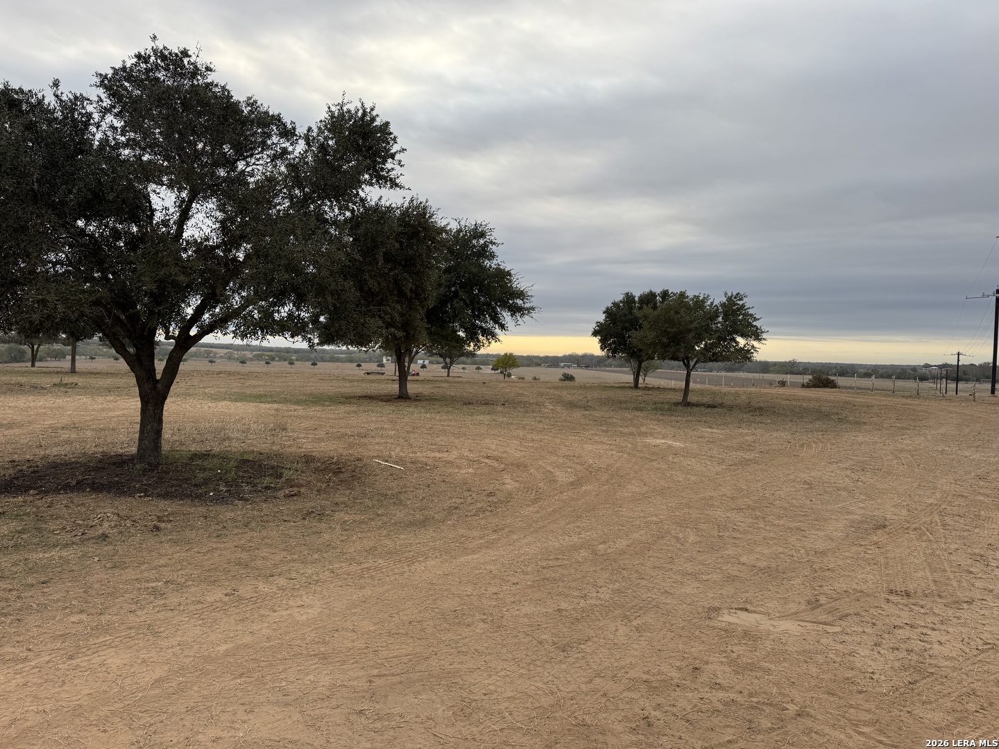 C.r 220 County Road 220 Floresville TX 78114