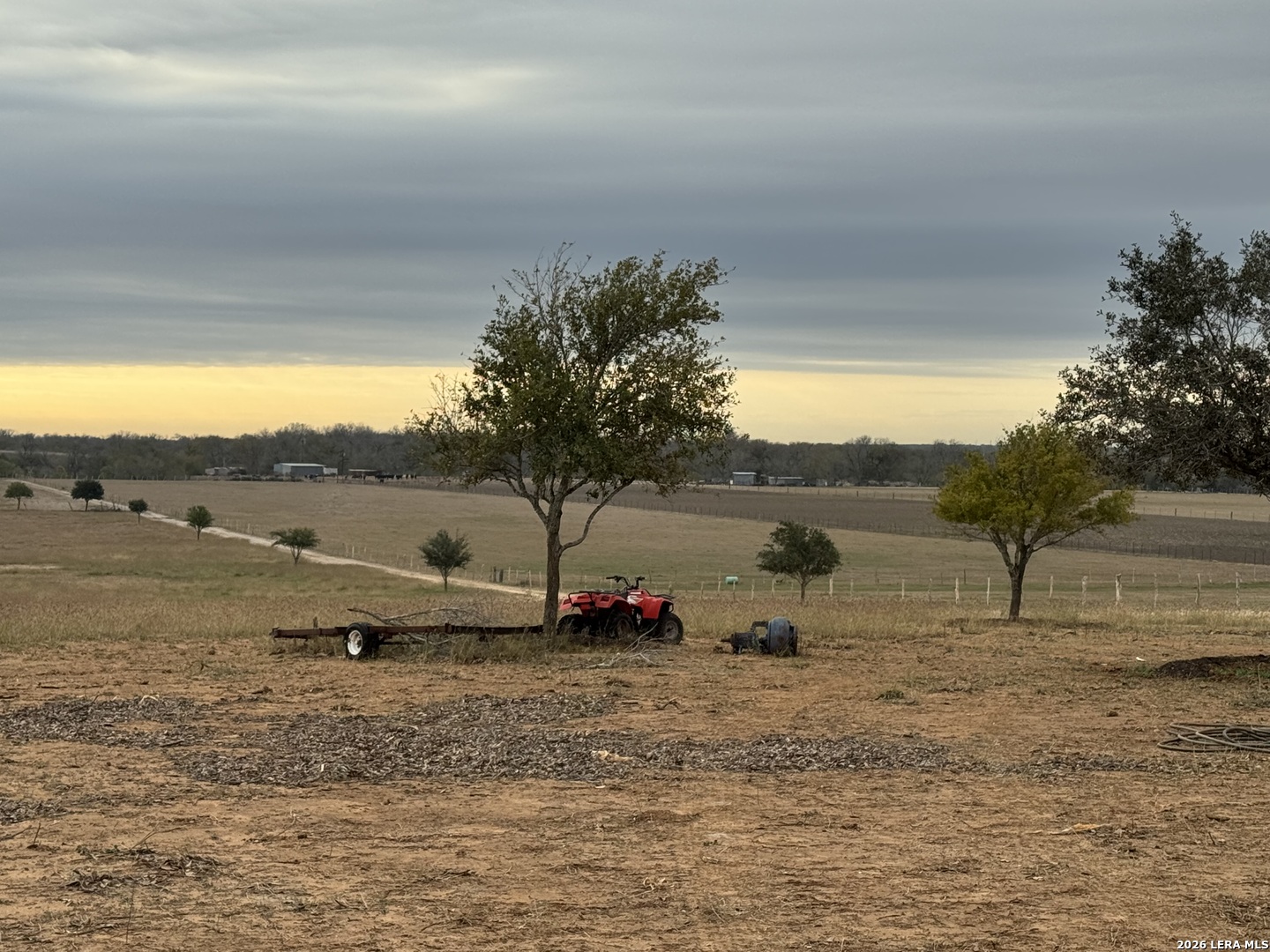 C.r 220 County Road 220 Floresville TX 78114