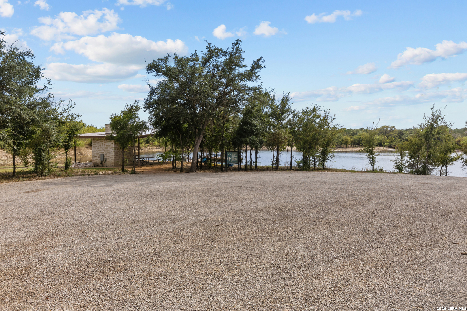 801 Grand Oaks Hondo TX 78861