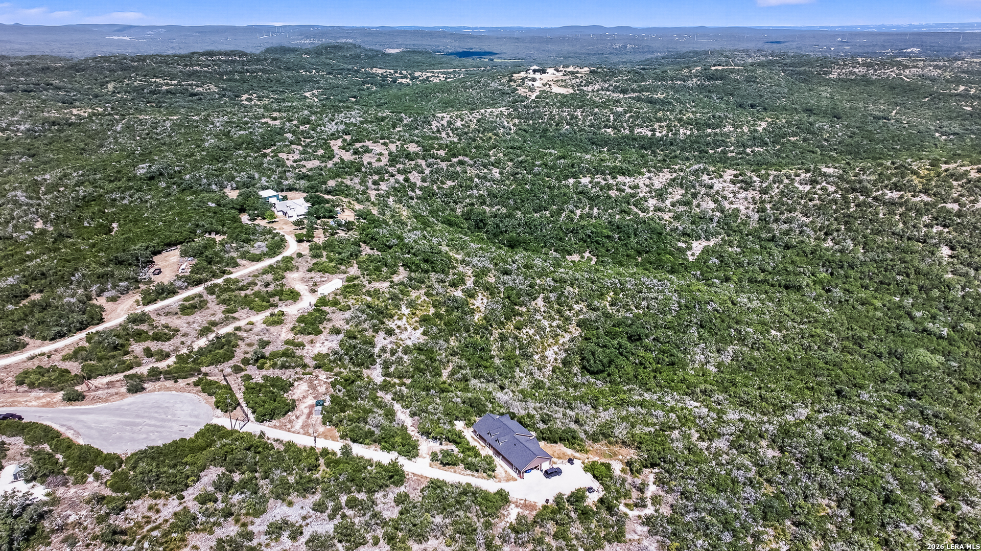 1423 County Road 2744 Mico TX 78056