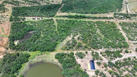 2 County Road 414 Mccoy TX 78113