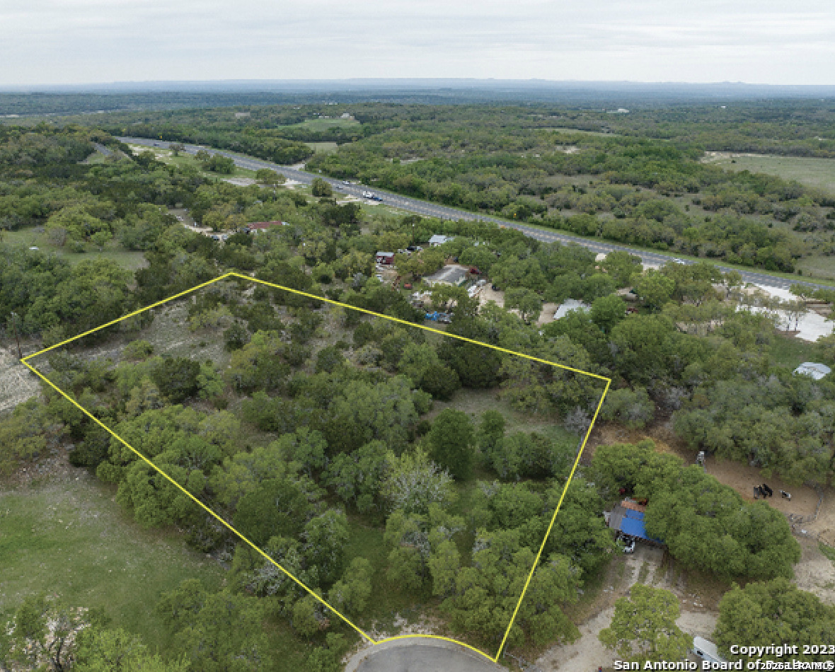 1590 Sandy Hill Bulverde TX 78163