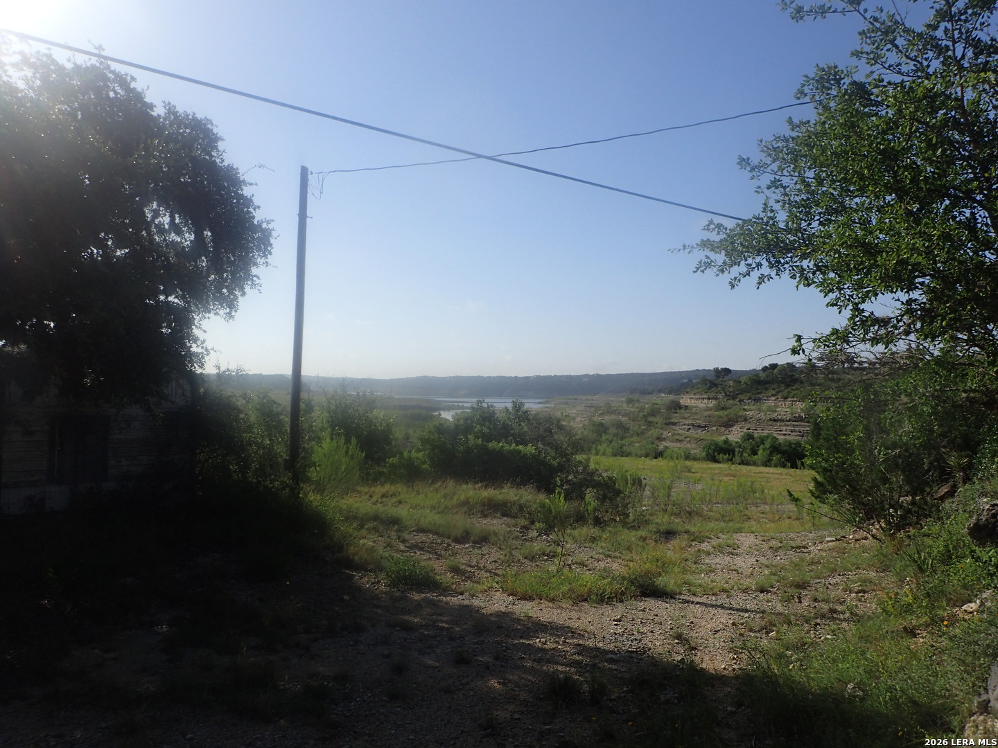 16-17 Plumb Cove Lakehills TX 78063