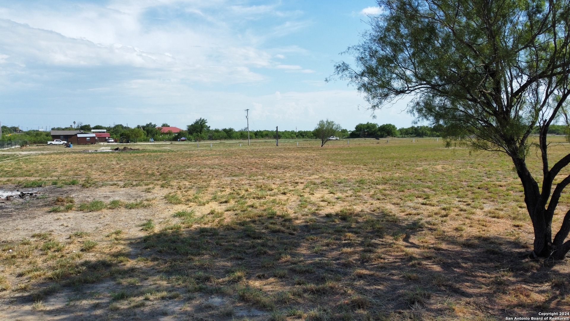4303 Us Highway 83 Crystal City TX 78839