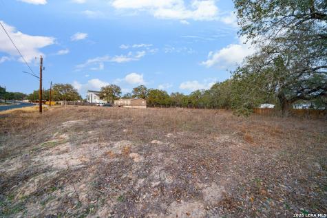 000 Copper Canyon Elmendorf TX 78112