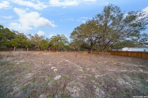 000 Copper Canyon Elmendorf TX 78112