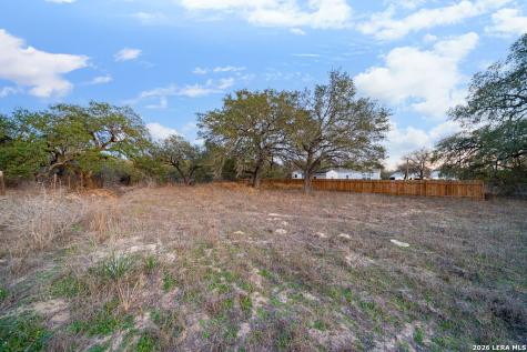000 Copper Canyon Elmendorf TX 78112