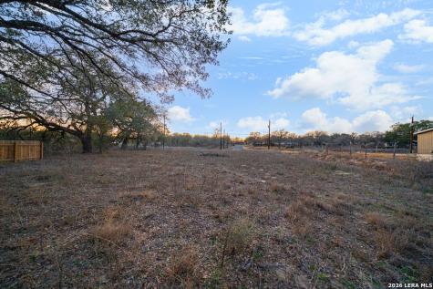 000 Copper Canyon Elmendorf TX 78112