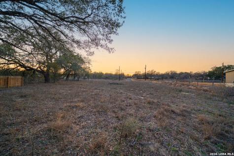 000 Copper Canyon Elmendorf TX 78112