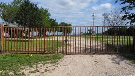 8202 New Laredo Highway San Antonio TX 78211