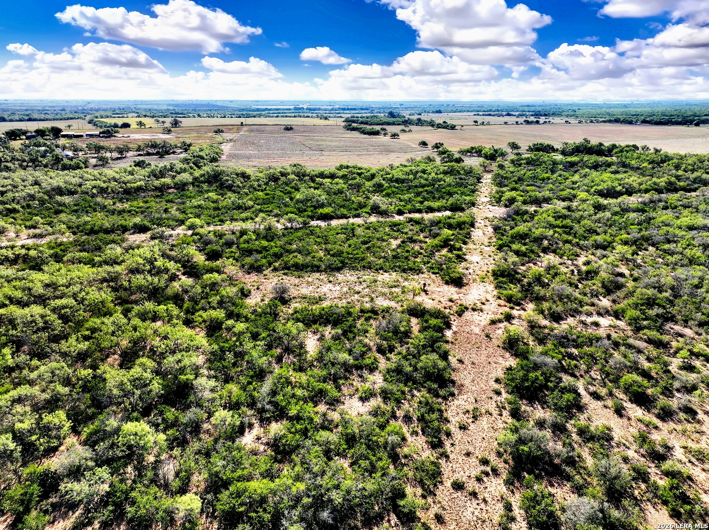 Tract 1 Cr 2530 Moore TX 78057
