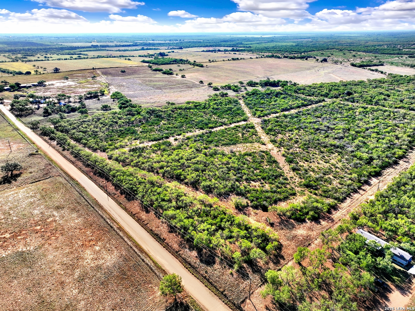 Tract 1 Cr 2530 Moore TX 78057