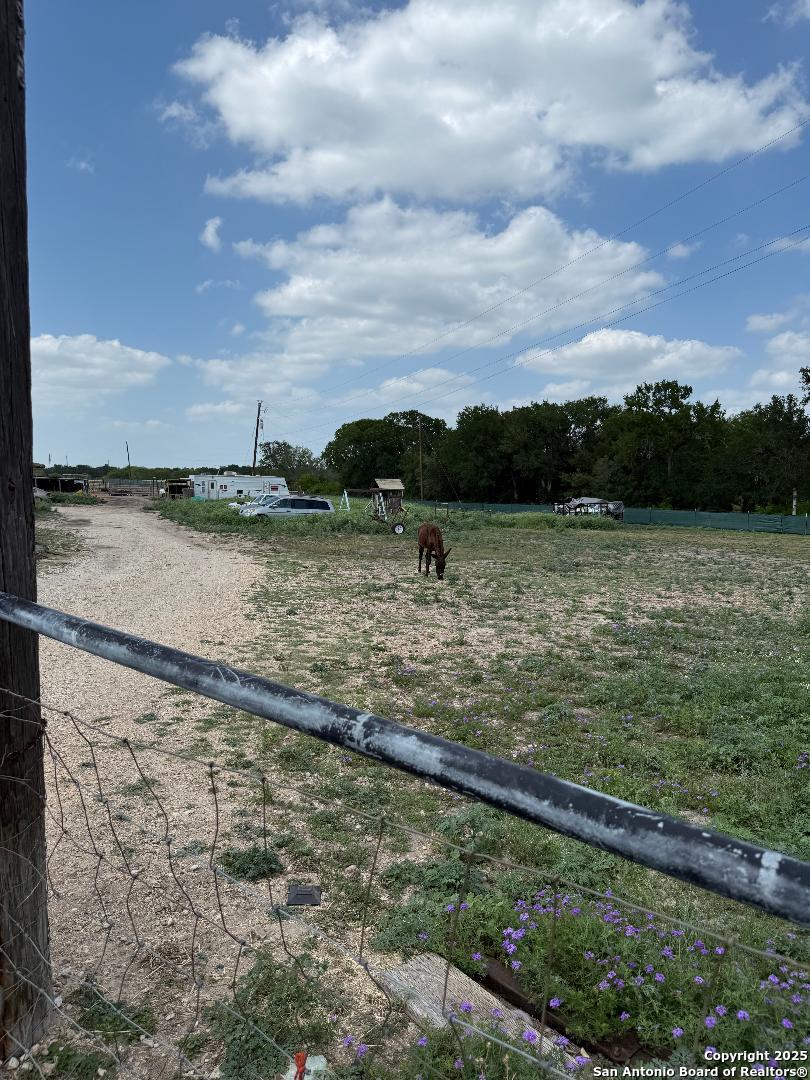 2760 Glenewinkel Seguin TX 78155