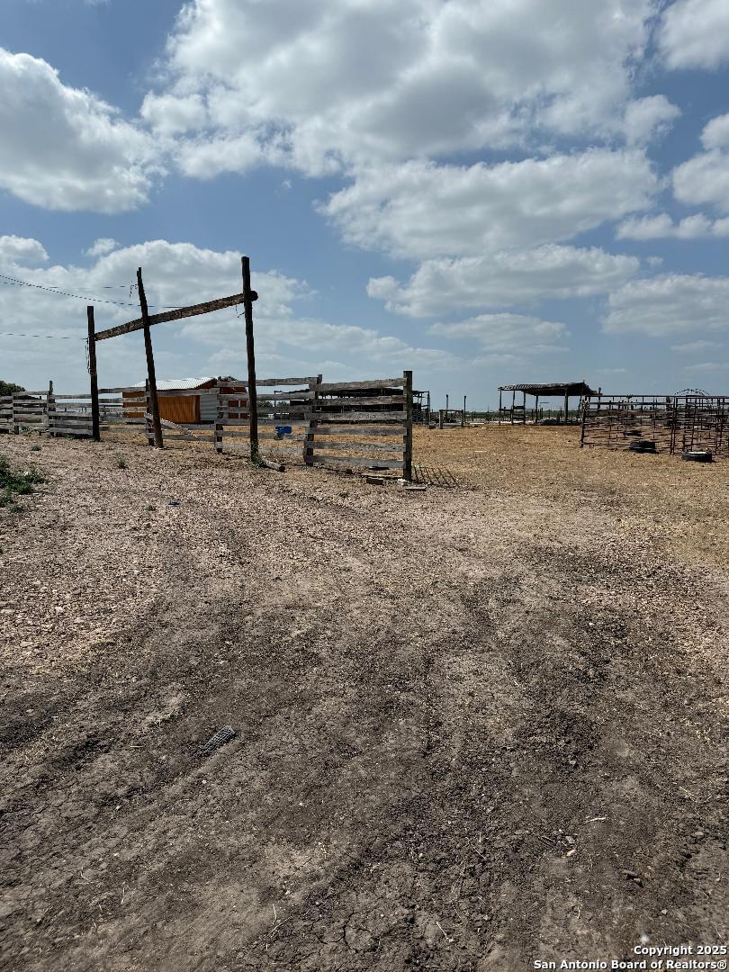 2760 Glenewinkel Seguin TX 78155