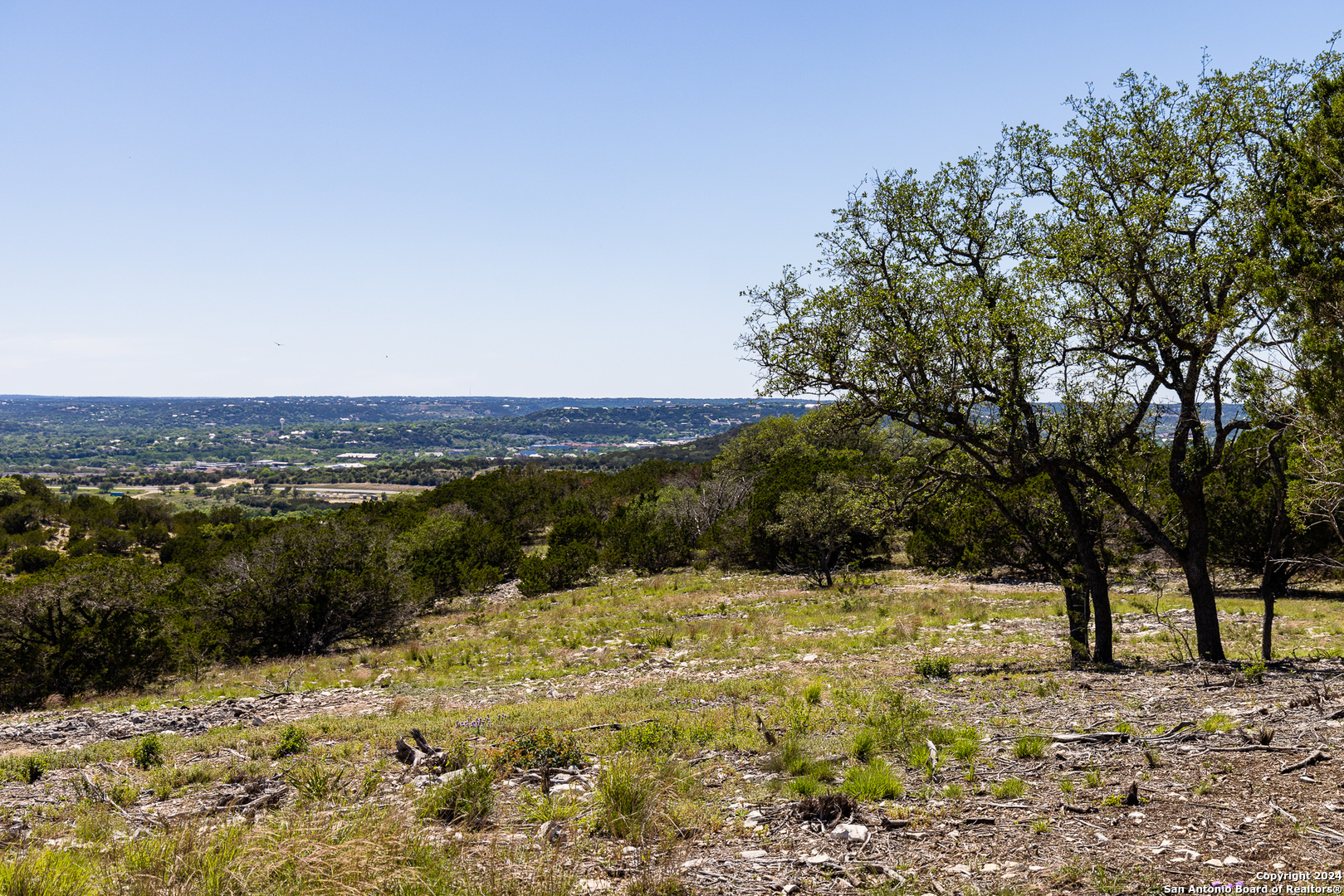 174 Countless Views Drive N Kerrville TX 78028