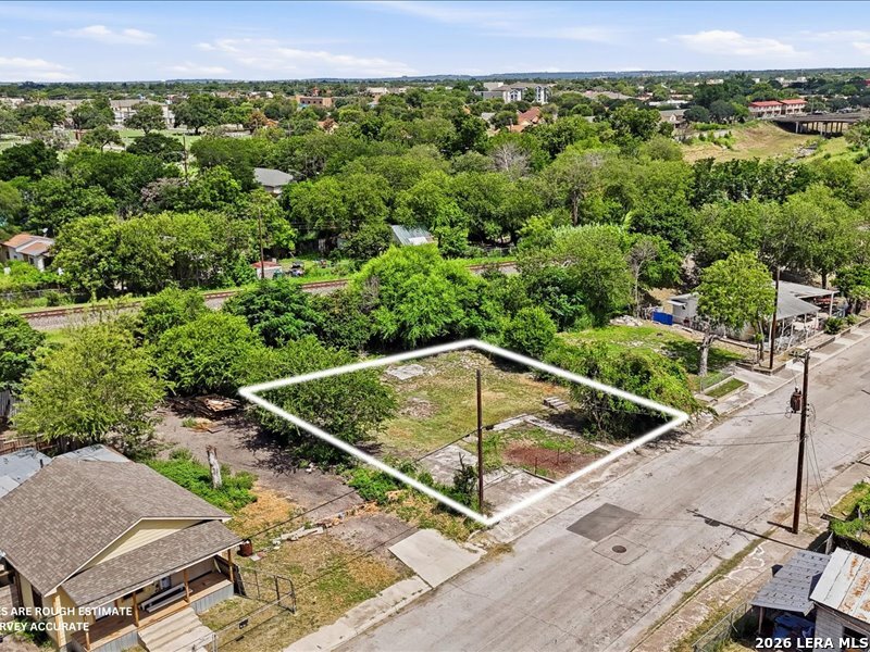 1203 S Comal San Antonio TX 78207