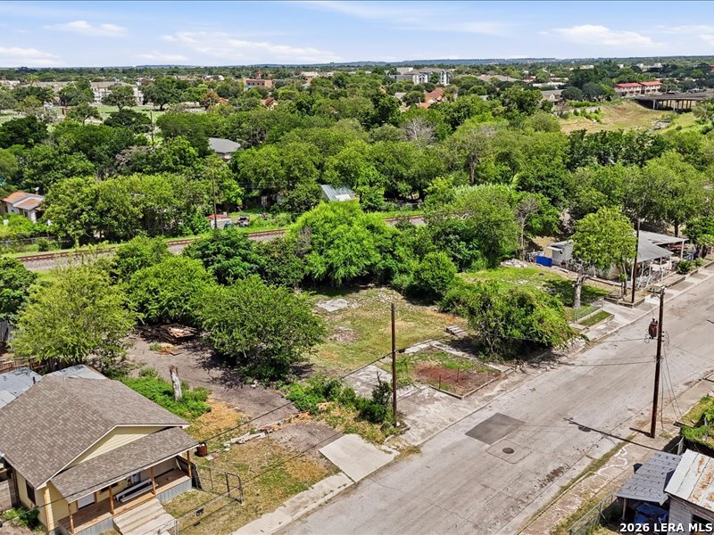 1203 S Comal San Antonio TX 78207
