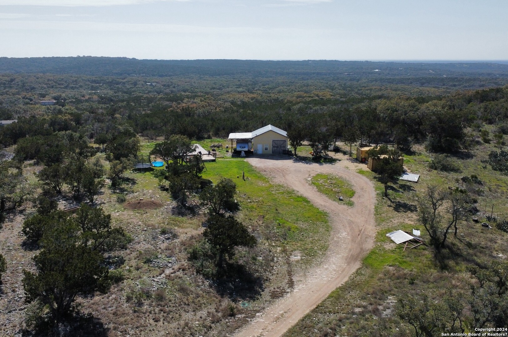277 W County Road 2481 Hondo TX 78861