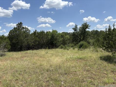 Lot 43 Saddle Tree Bandera TX 78003
