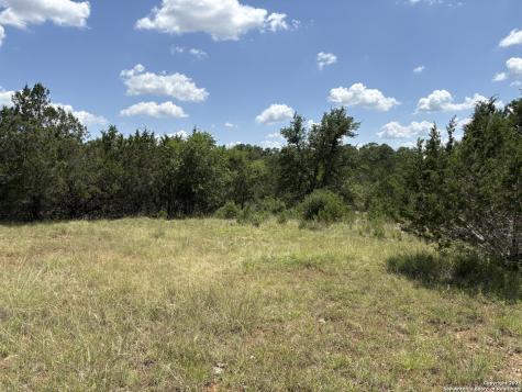 Lot 43 Saddle Tree Bandera TX 78003
