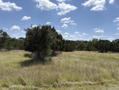 Lot 43 Saddle Tree Bandera TX 78003