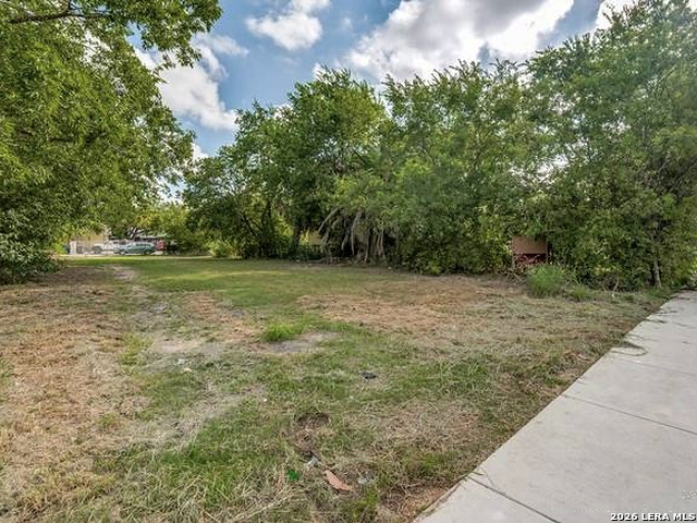 313 E Locust San Antonio TX 78212