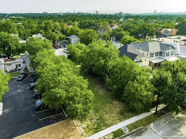 313 E Locust San Antonio TX 78212