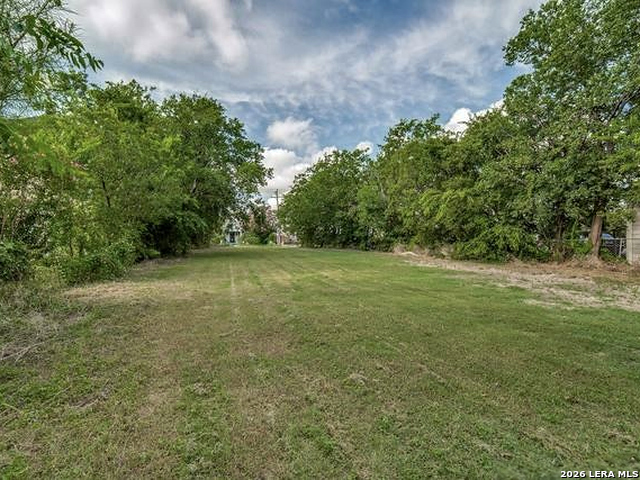 313 E Locust San Antonio TX 78212