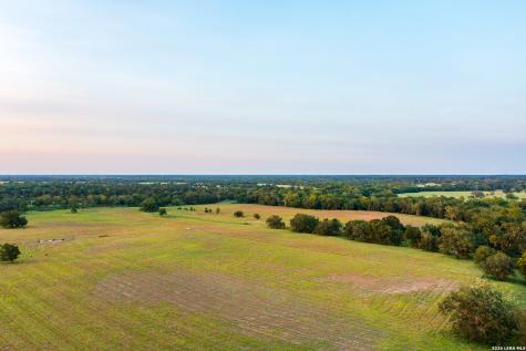 1071 Private Road 1090 Hallettsville TX 77964