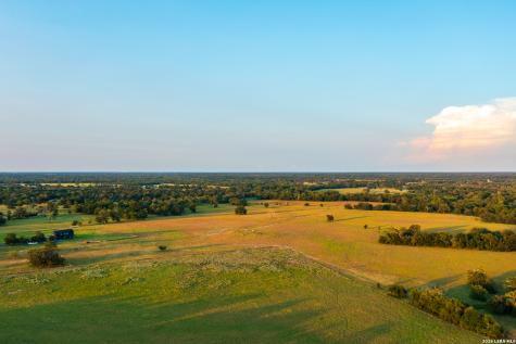 1071 Private Road 1090 Hallettsville TX 77964