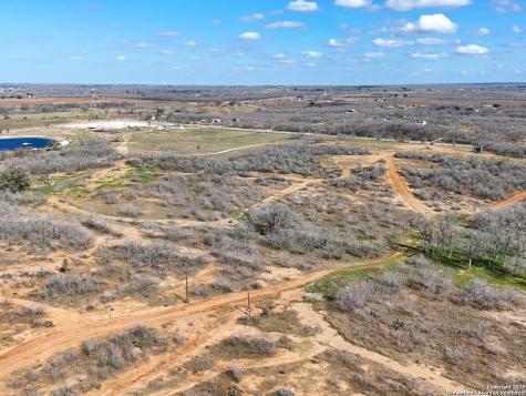 35 Acres Fm 467 Seguin TX 78155