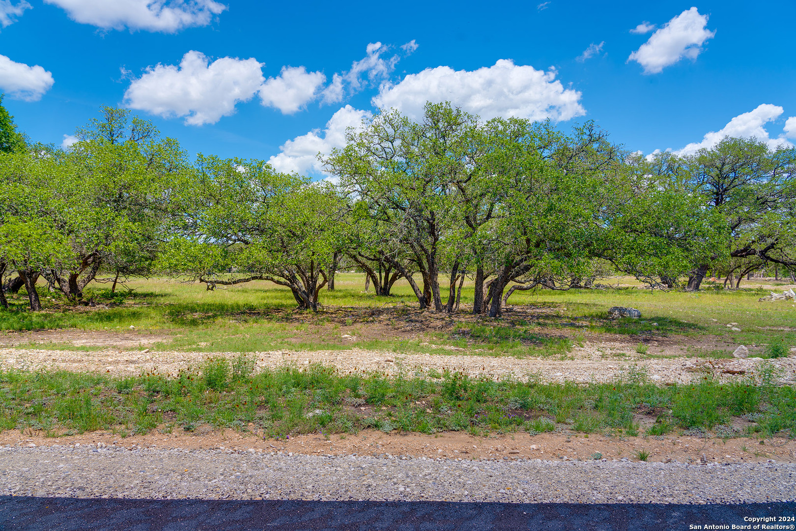 6477 Ranch Road 783 Harper TX 78631