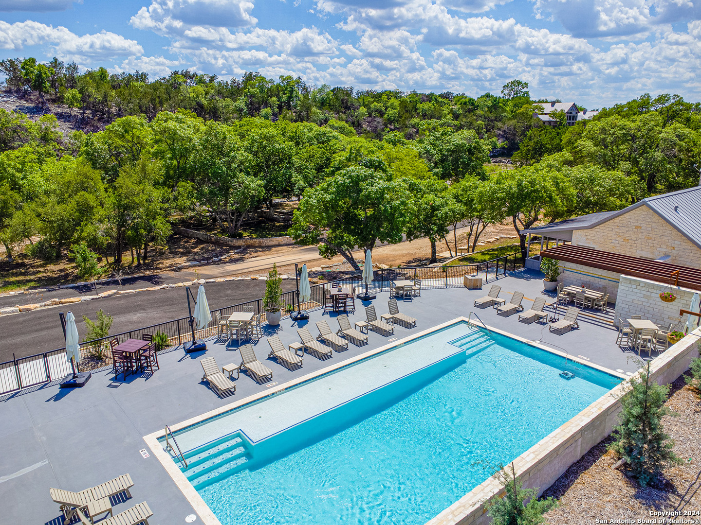 6477 Ranch Road 783 Harper TX 78631