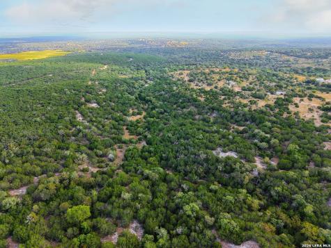107 Camp Alzafar Boerne TX 78006
