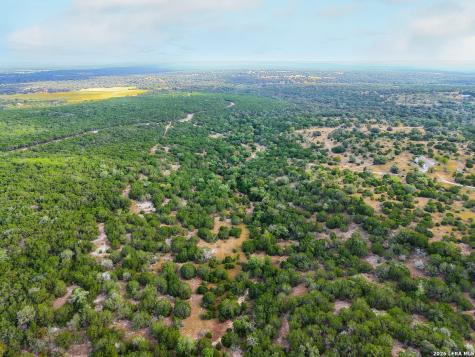 107 Camp Alzafar Boerne TX 78006