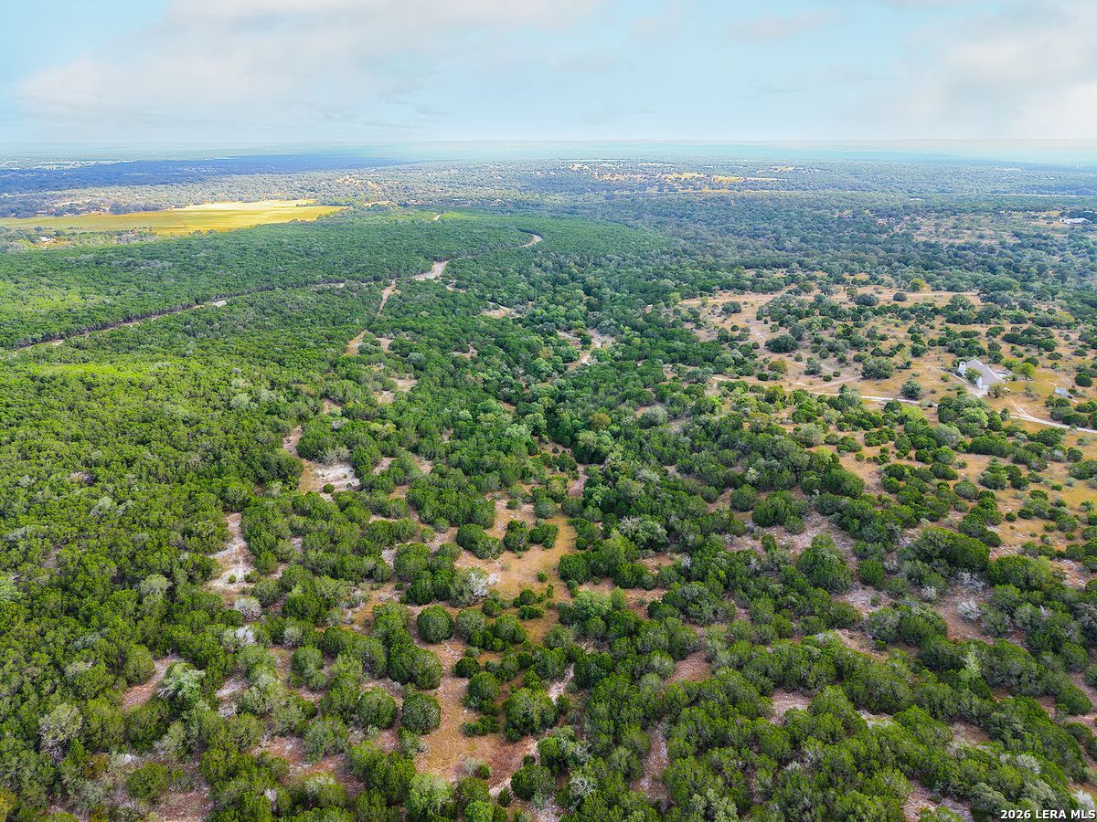 107 Camp Alzafar Boerne TX 78006