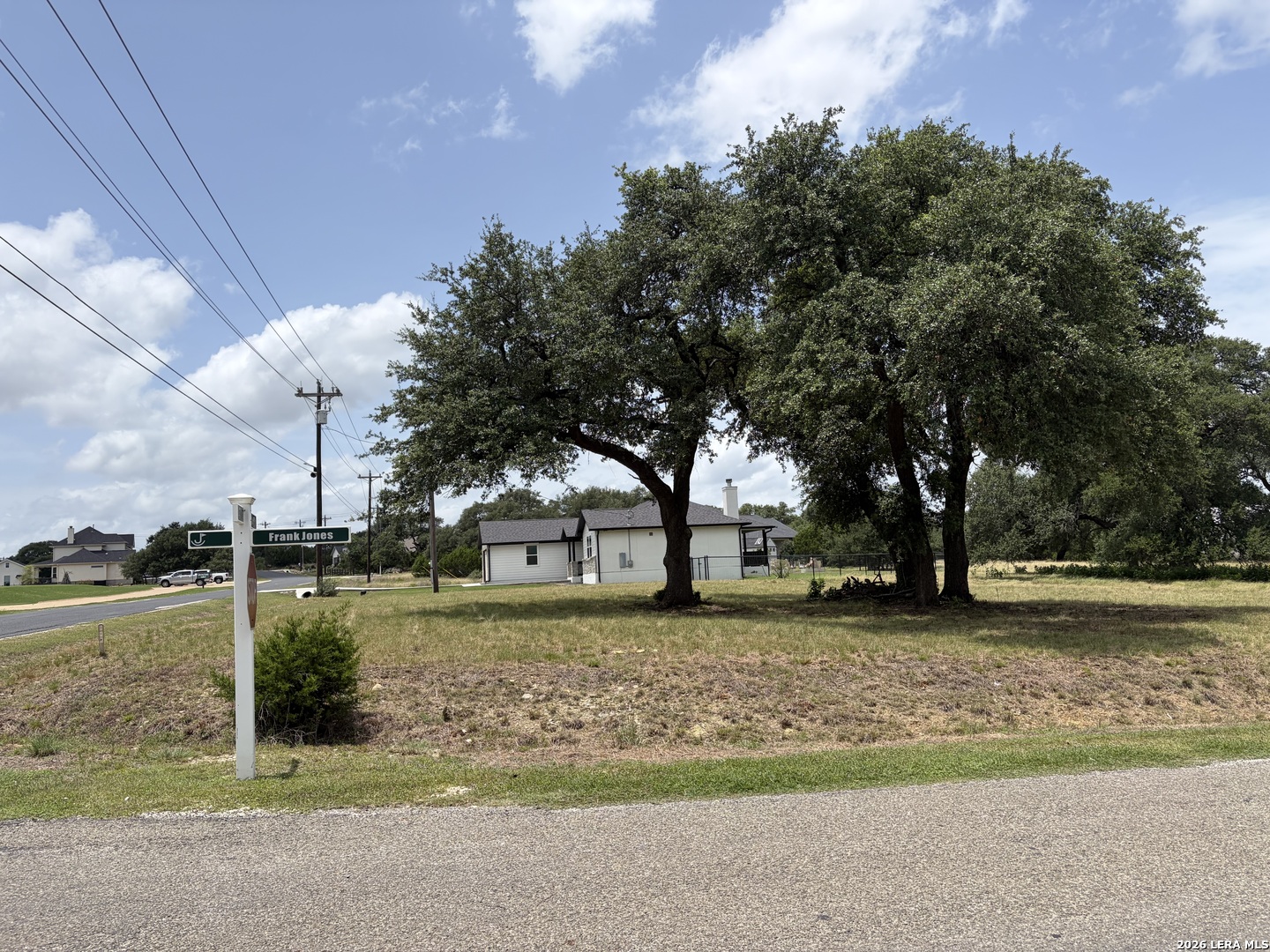 223 S Calvin Barrett Blanco TX 78606