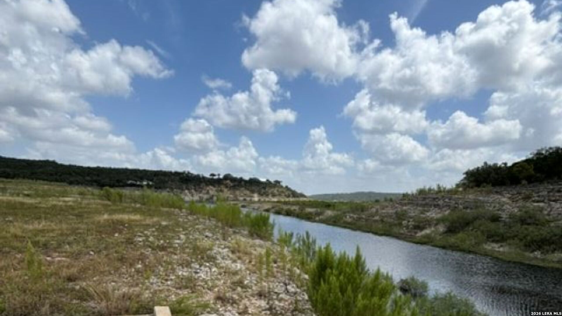 Lot 43 Pr 2535 Mico TX 78056