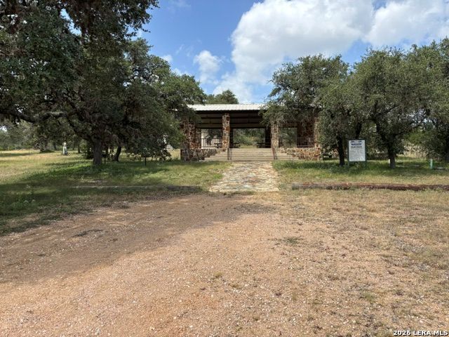 Lot 43 Pr 2535 Mico TX 78056