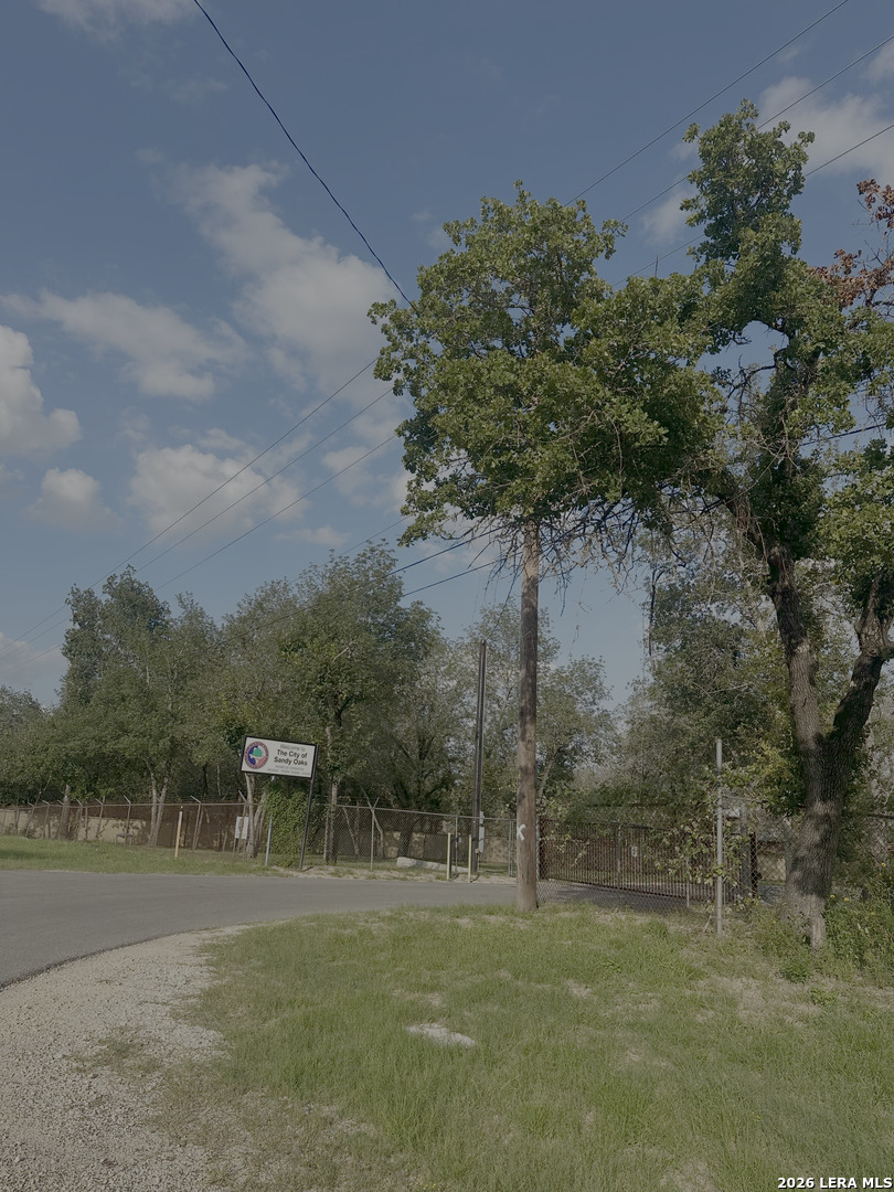 22815 Priest Elmendorf TX 78112