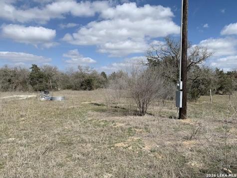 00 Cr 401 Waelder TX 78959