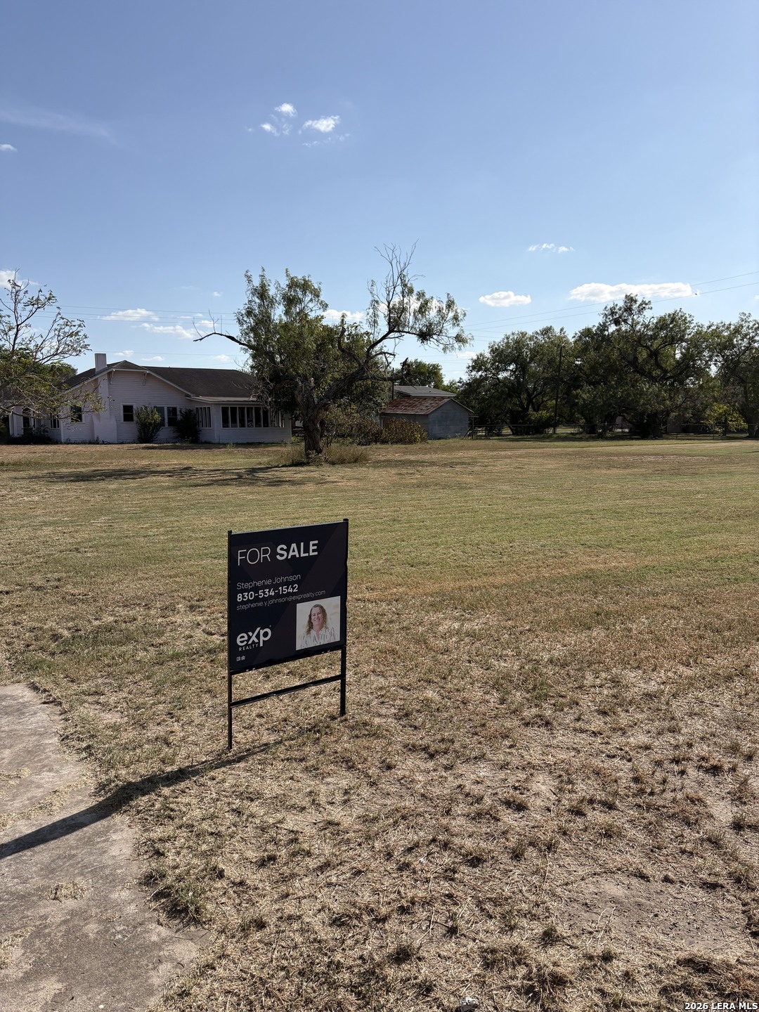 604 S 7th Street Kenedy TX 78119