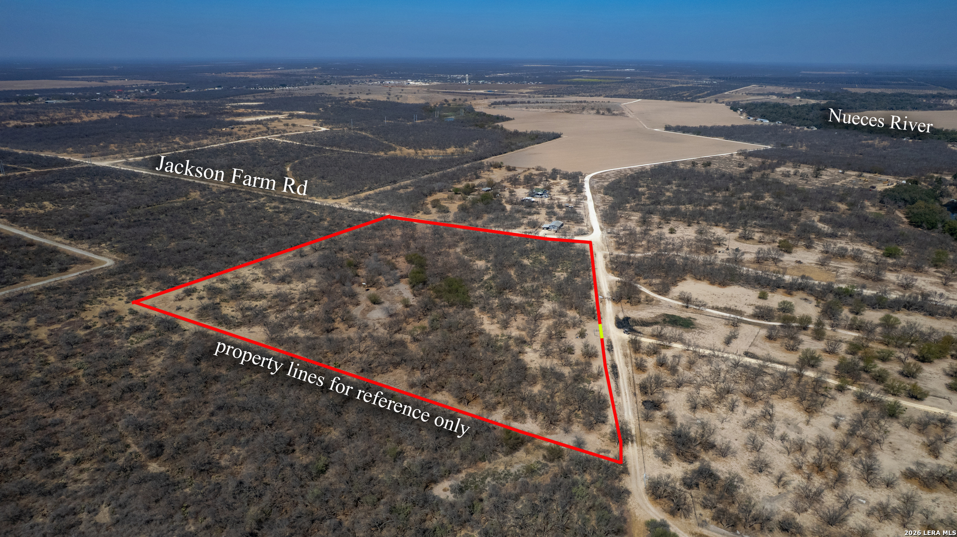 1086 Curtis Bourn Crystal City TX 78839