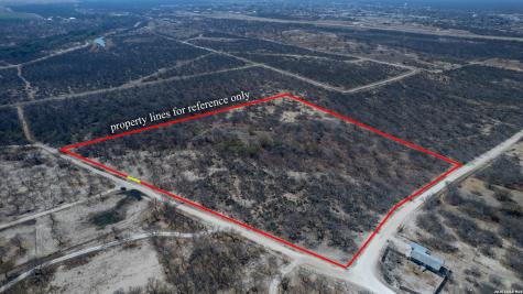 1086 Curtis Bourn Crystal City TX 78839